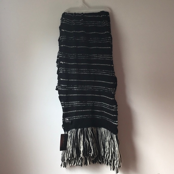 Winter scarf - Picture 1 of 3